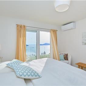 2 bedroom villa with pool, Orasac near Dubrovnik, sleeps 4